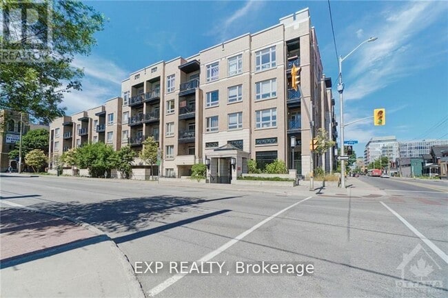 property at 429-429 Kent St