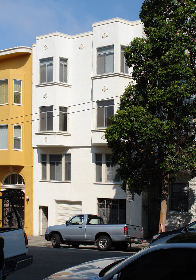 1630 Sacramento St in San Francisco, CA - Building Photo - Building Photo