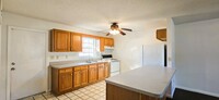 1436 Thousand Roses Dr N in Lake Wales, FL - Foto de edificio - Building Photo