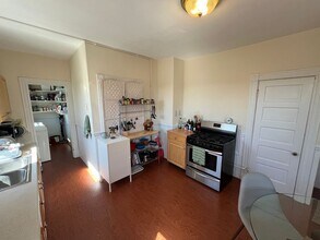 51 Ibbetson St in Somerville, MA - Building Photo - Building Photo