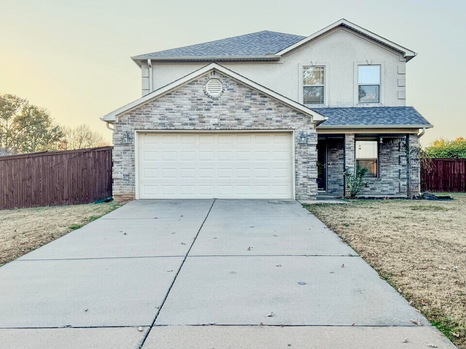 36 Talladega Loop in Cabot, AR - Building Photo