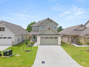 1201 Elise Ave in Waco, TX - Building Photo - Building Photo