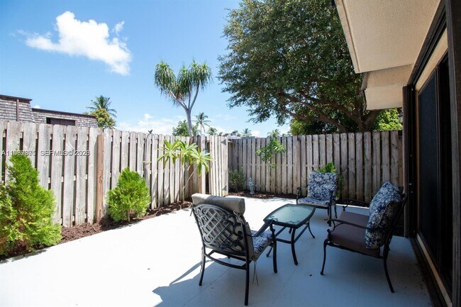 property at 351 Lake Arbor Dr