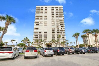 9960 S Ocean Dr-Unit -1803 in Jensen Beach, FL - Building Photo - Building Photo