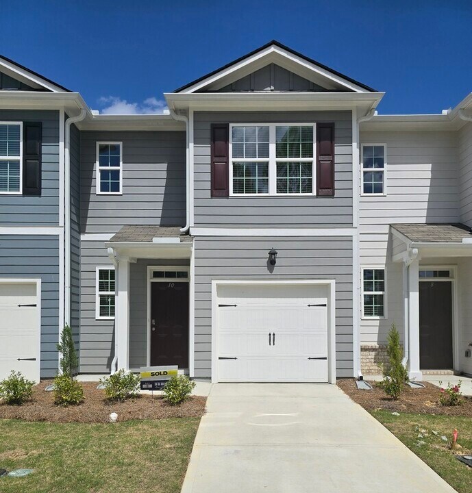 10 Sweetspire Dr in Rome, GA - Building Photo
