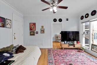 3449 N Elaine Pl in Chicago, IL - Building Photo - Building Photo