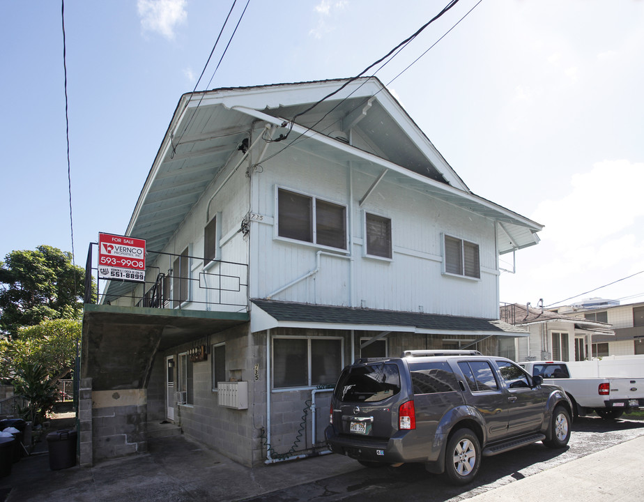 735 Alder St in Honolulu, HI - Foto de edificio