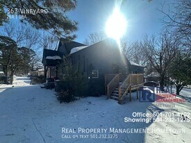 363 Vineyard St in Hot Springs, AR - Building Photo