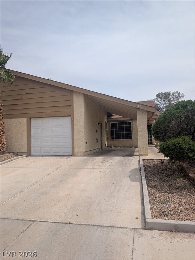 4446 Honeydew Cir in Las Vegas, NV - Building Photo - Building Photo