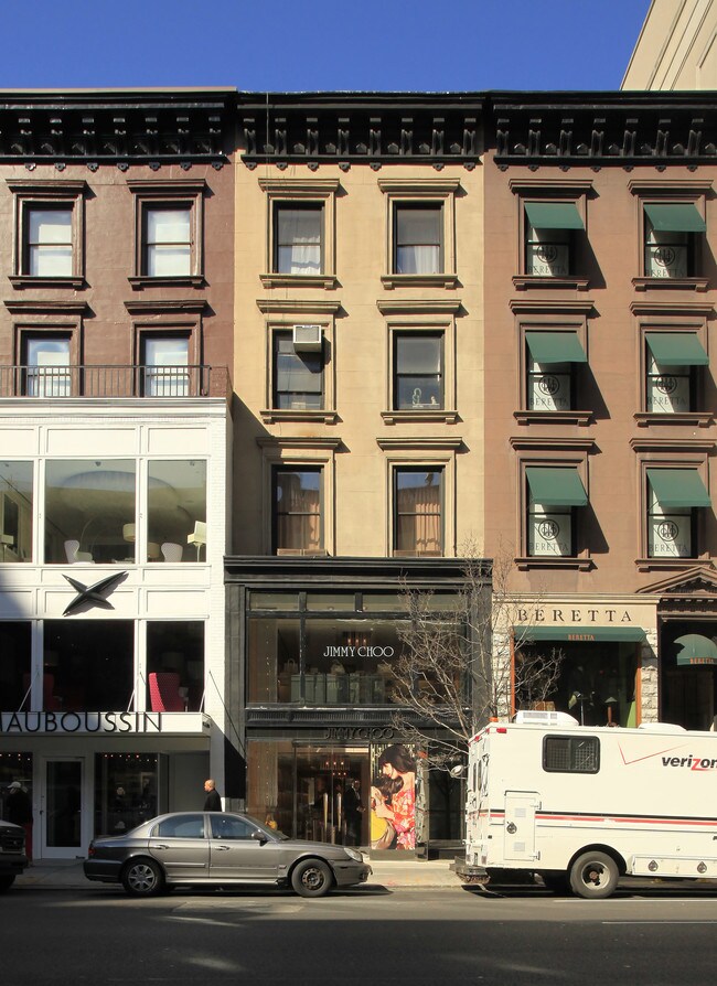 716 Madison Ave in New York, NY - Foto de edificio - Building Photo