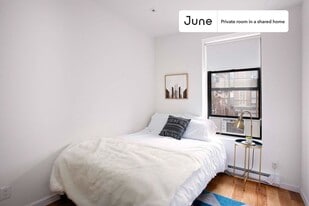 Room in Shared 3 bed/2 bath home in New York, NY - Building Photo