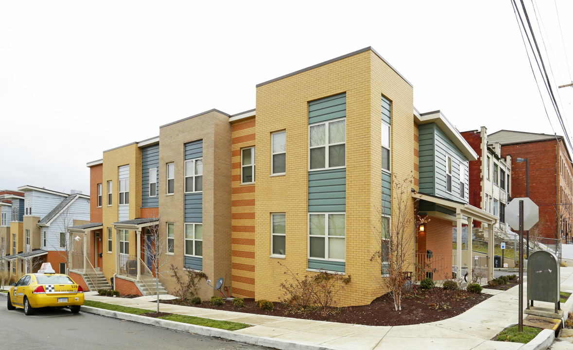 Dinwiddie Street Housing in Pittsburgh, PA - Building Photo