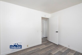 6386 Rancho Mission Rd in San Diego, CA - Building Photo - Building Photo