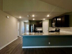 13510 Whisper Bnd in San Antonio, TX - Building Photo - Building Photo