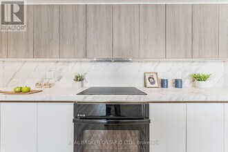 131 Torresdale Ave in Toronto, ON - Building Photo - Building Photo