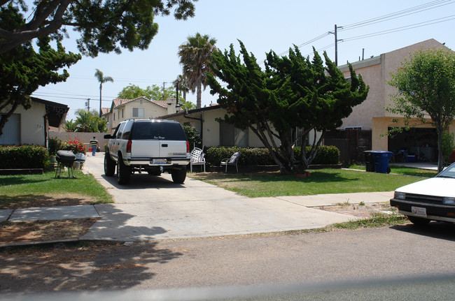 135 Jefferson Ave in Chula Vista, CA - Building Photo - Building Photo