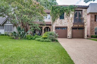 6250 Goliad Ave in Dallas, TX - Building Photo - Building Photo