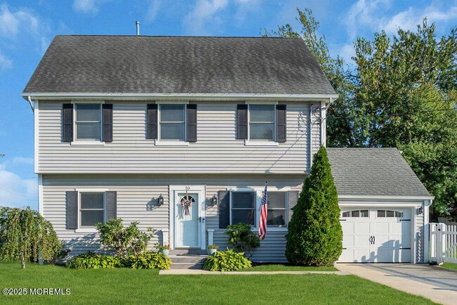 property at 20 Starboard St