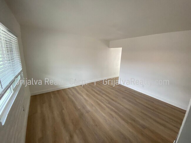 2515 N Geronimo Ave-Unit -B in Tucson, AZ - Foto de edificio - Building Photo