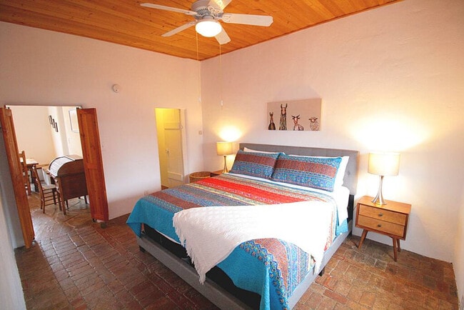 250 B Closson St in Santa Fe, NM - Building Photo - Building Photo