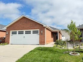 406 Appletree Ct in Cheyenne, WY - Building Photo