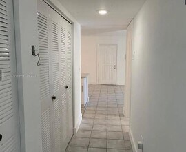 8670 SW 212th St in Cutler Bay, FL - Building Photo - Building Photo