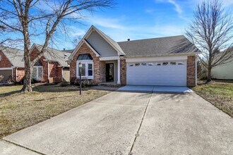 10730 Pimlico Cir in Indianapolis, IN - Building Photo - Building Photo