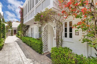 417 Peruvian Ave in Palm Beach, FL - Building Photo - Building Photo