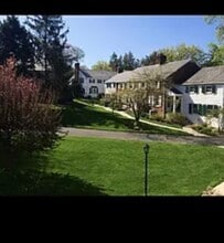 64A Dwight Pl in Englewood, NJ - Building Photo - Building Photo