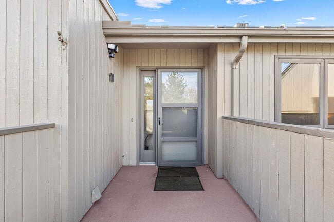 2938 Kalmia Ave in Boulder, CO - Building Photo - Building Photo