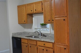 1111 Glen Creek Dr in Mansfield, TX - Building Photo - Building Photo