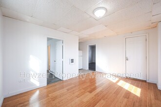 87 Myrtle St in New Bedford, MA - Building Photo - Building Photo