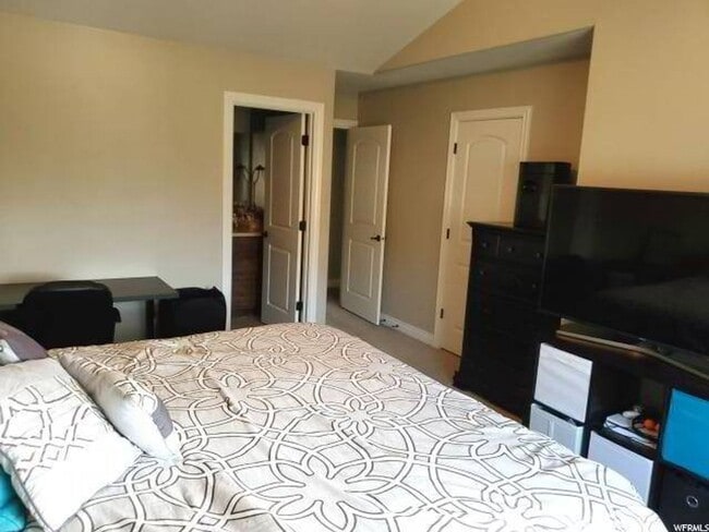 property at 861 W 310 S