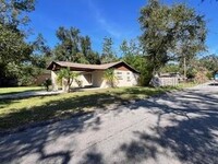 3910 E Ellicott St in Tampa, FL - Foto de edificio - Building Photo