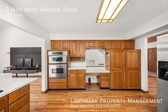 23660 W Andrew Rd in Plainfield, IL - Building Photo - Building Photo