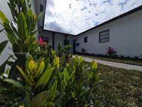 4360 NW 13th Ct in Lauderhill, FL - Building Photo - Building Photo