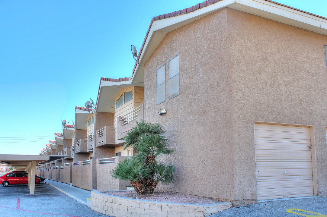 Bolero Apartments in Las Vegas, NV - Building Photo