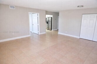 2309 Liberty St in Hollywood, FL - Building Photo - Building Photo