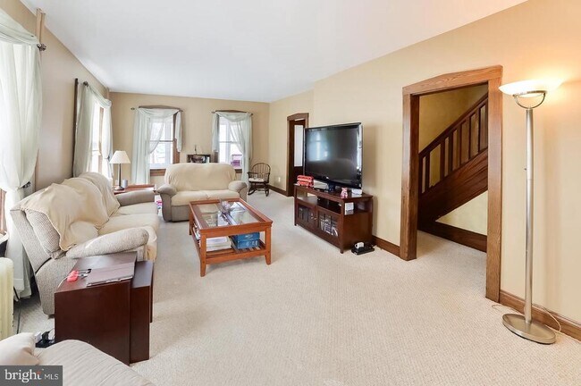 128 Oak St in Audubon, NJ - Building Photo - Building Photo