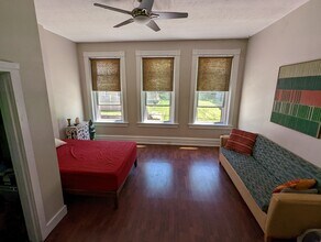 2253 Loth St, Unit 2 in Cincinnati, OH - Building Photo - Building Photo