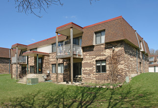 Summerfield Apartments in Northfield, MN - Building Photo - Building Photo