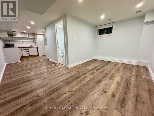 property at 96 Hiawatha Rd
