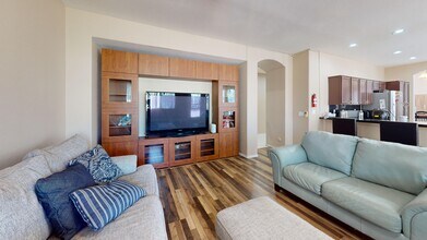 1254 W Browning Way in Chandler, AZ - Building Photo - Building Photo