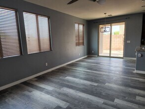21220 E Creekside Dr in Queen Creek, AZ - Building Photo - Building Photo