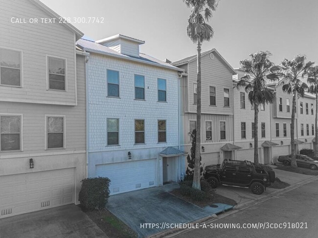 1400 Mill Rd in Gulfport, MS - Building Photo - Building Photo