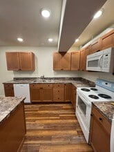 8111 Northwind Ave in Anchorage, AK - Building Photo - Building Photo