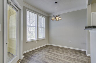 2128 Chatelain Way in Mount Pleasant, SC - Building Photo - Building Photo