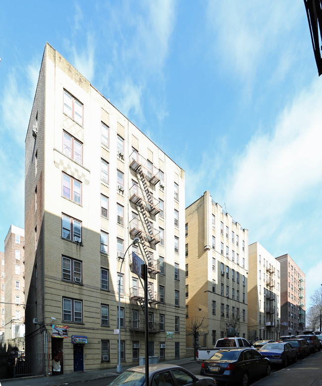 3525 Decatur Ave in Bronx, NY - Building Photo - Building Photo