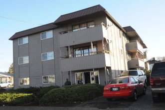 Leeward Apartments in Seattle, WA - Foto de edificio - Building Photo