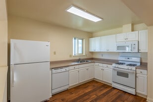 Serra Mesa - Military Housing in Oceanside, CA - Building Photo